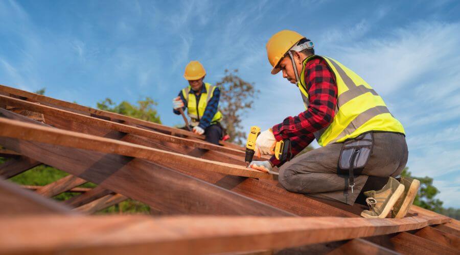 Professional Flat Roofing Installation services in Owatonna, MN